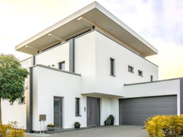 Extravagantes Wohnhaushaus, modern, architektur, luxus, eigenheim, wohnung, wohnhaus, edel, teuer, hausbau, garage, immibilie, makler, luxusimmobilie, immobilienmarkt, bausparen, bausparkasse, kredit, energie, energieeffizienz, stil, wohlhabend, eingang, design, bauen, sachlichkeit, terrasse, eckig, himmelTitelbild für Kunststoff-Haustürenkatalog PaXabsolut 4